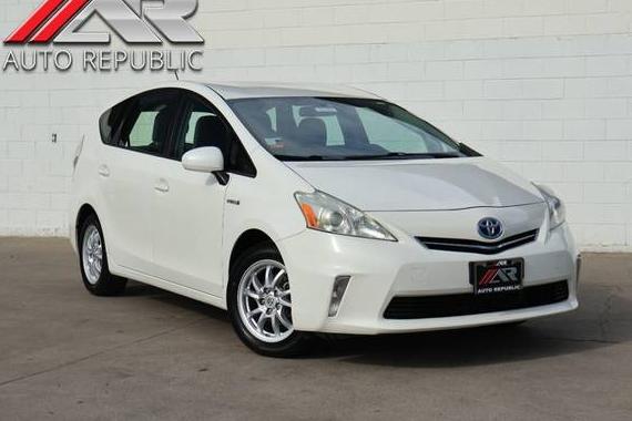 TOYOTA PRIUS V 2013 JTDZN3EUXD3216237 image